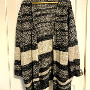 CHARLOTTE RUSSE CARDIGAN